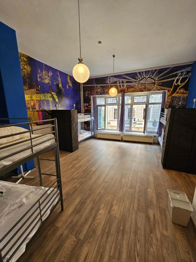 Central Beds Budapest Exterior photo